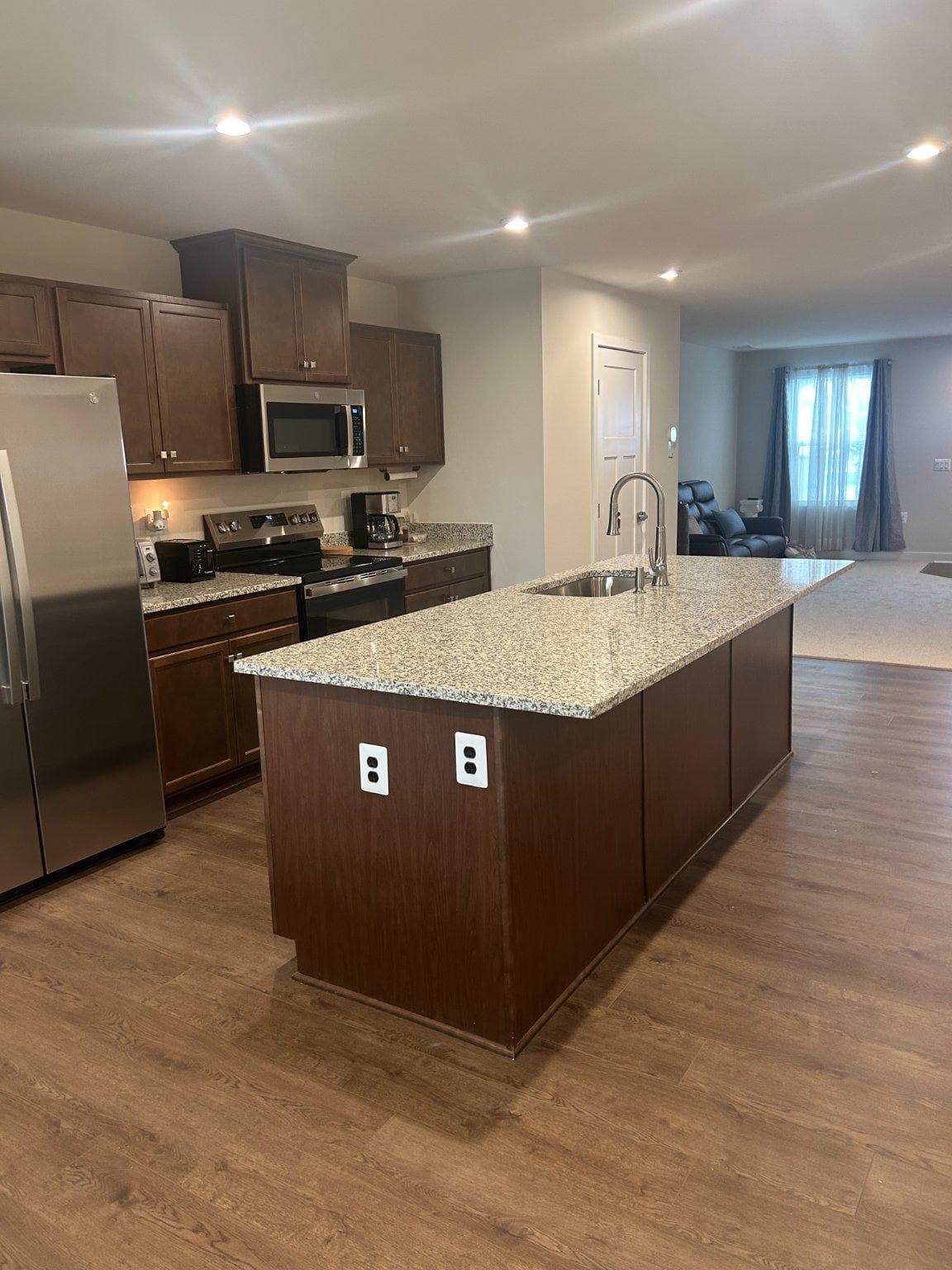 18386 Centennial Cir photo 11
