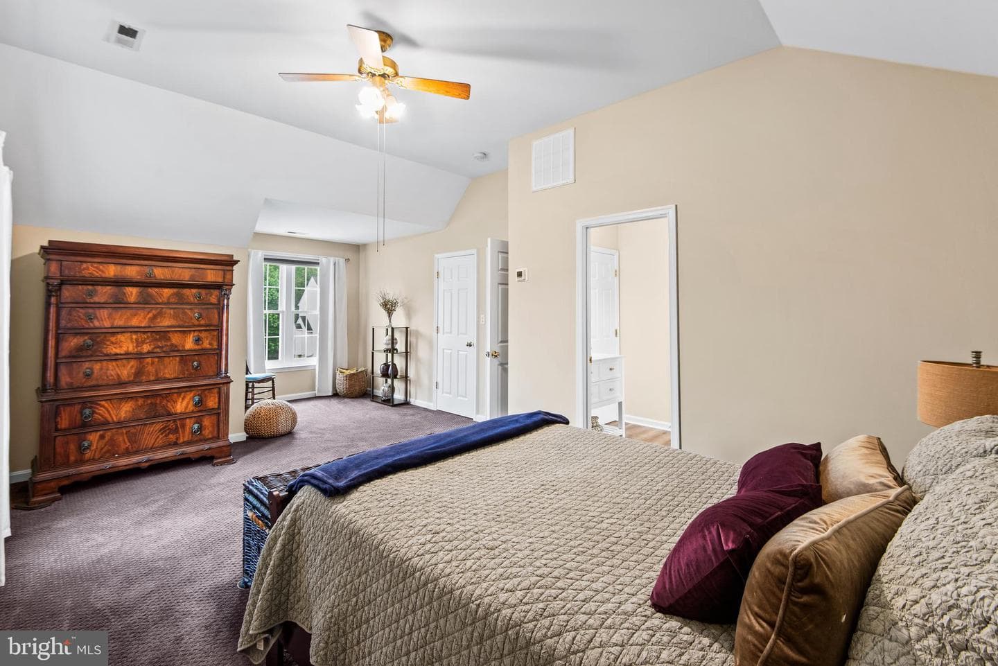 10417 Gallant Fox Way photo 37