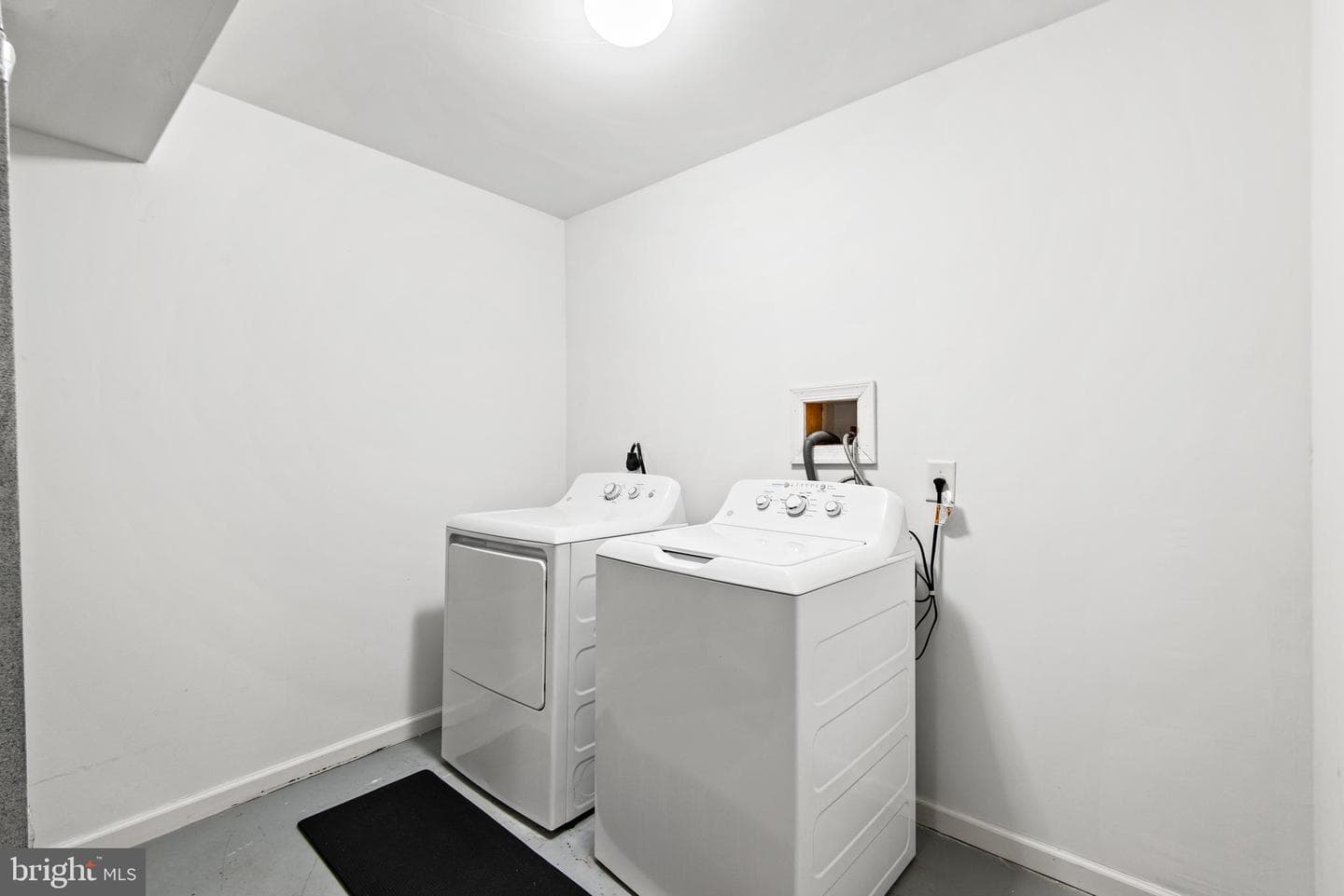 10417 Gallant Fox Way photo 53