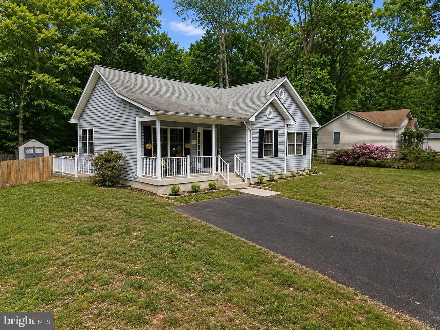 409 Cornwall Drive photo 5