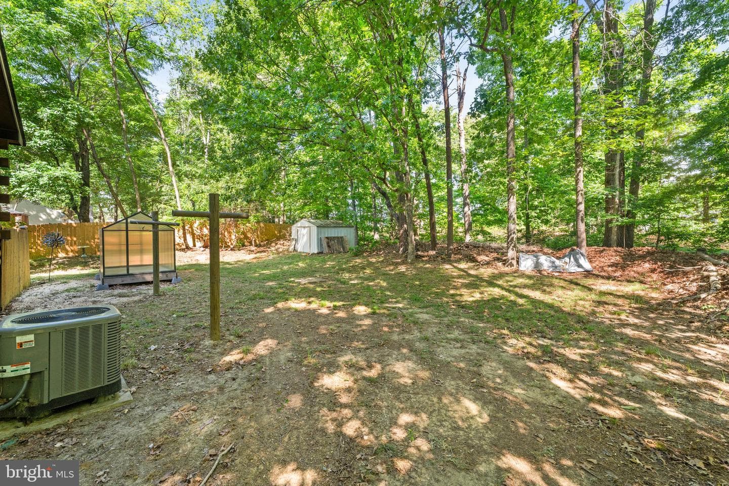433 Cornwall Drive photo 44