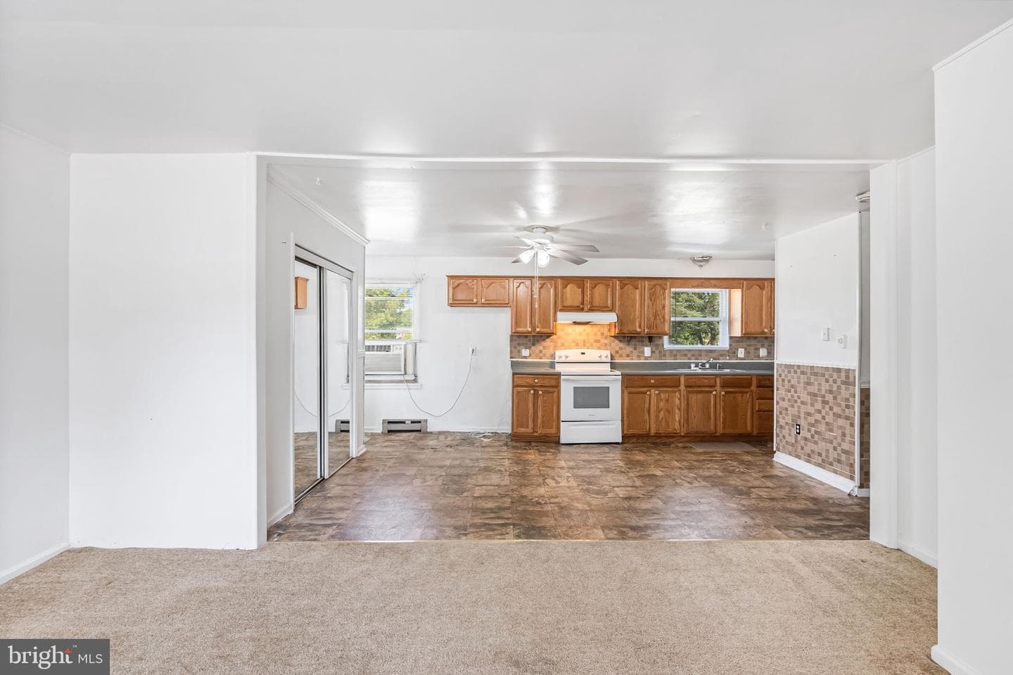 2511 Edgewood Drive photo 2
