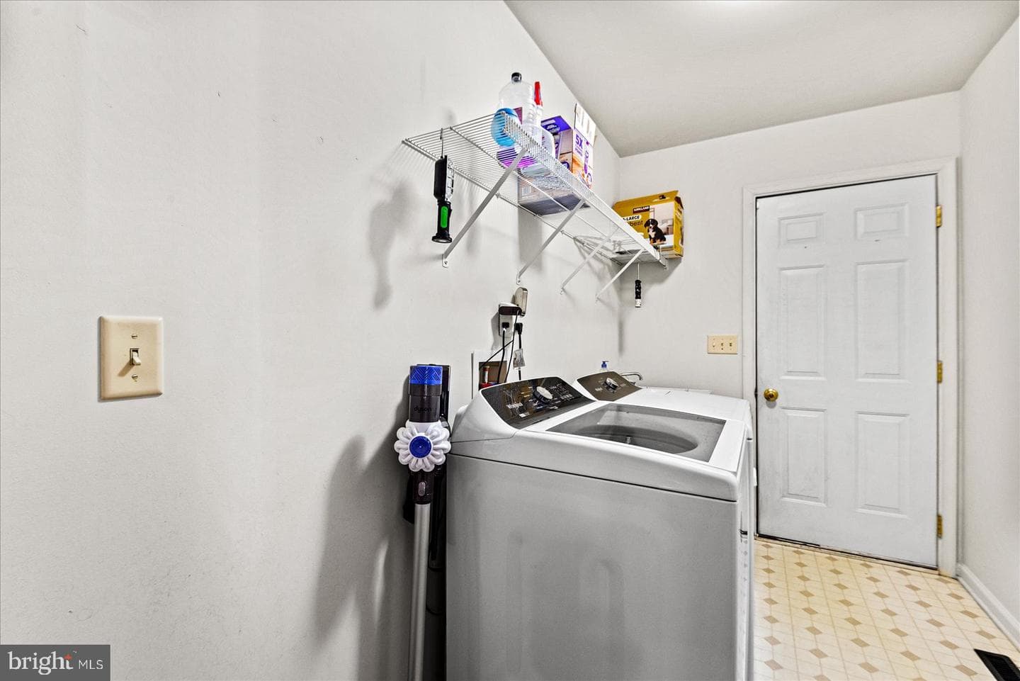 281 Devon Drive photo 28