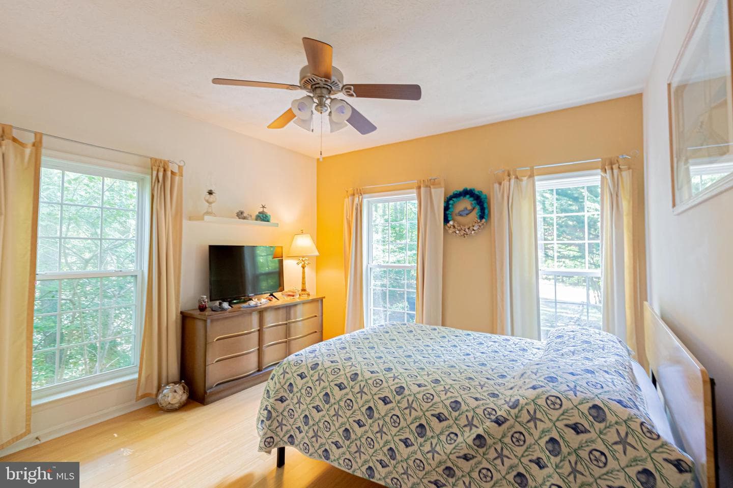 584 Lake Caroline Drive photo 30