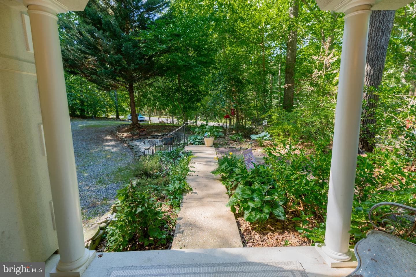 584 Lake Caroline Drive photo 6