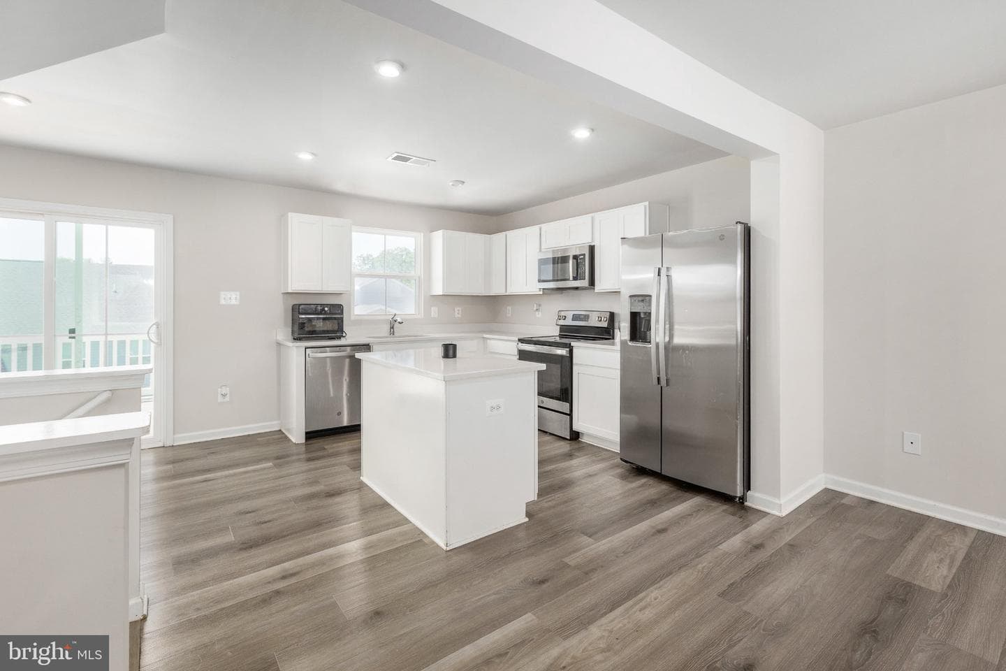 18240 Capital Court photo 11