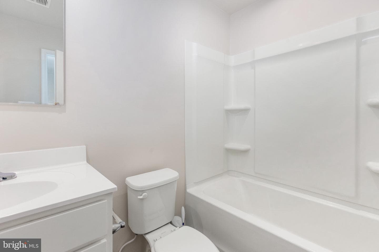 18240 Capital Court photo 33