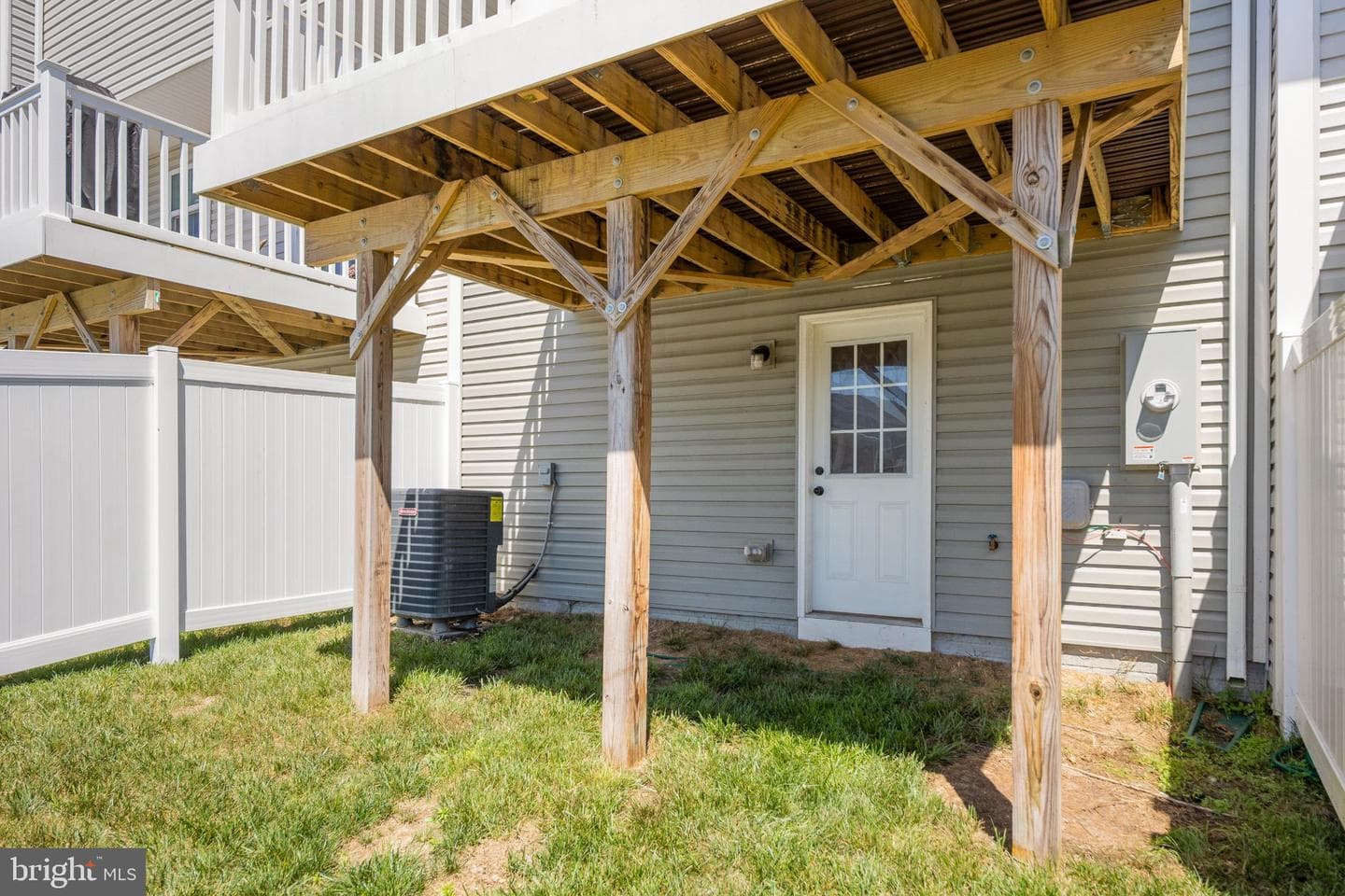 18240 Capital Court photo 39