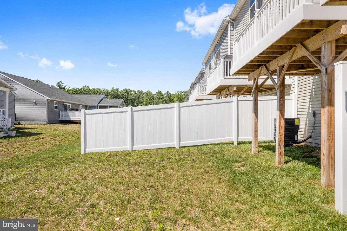 18240 Capital Court photo 40