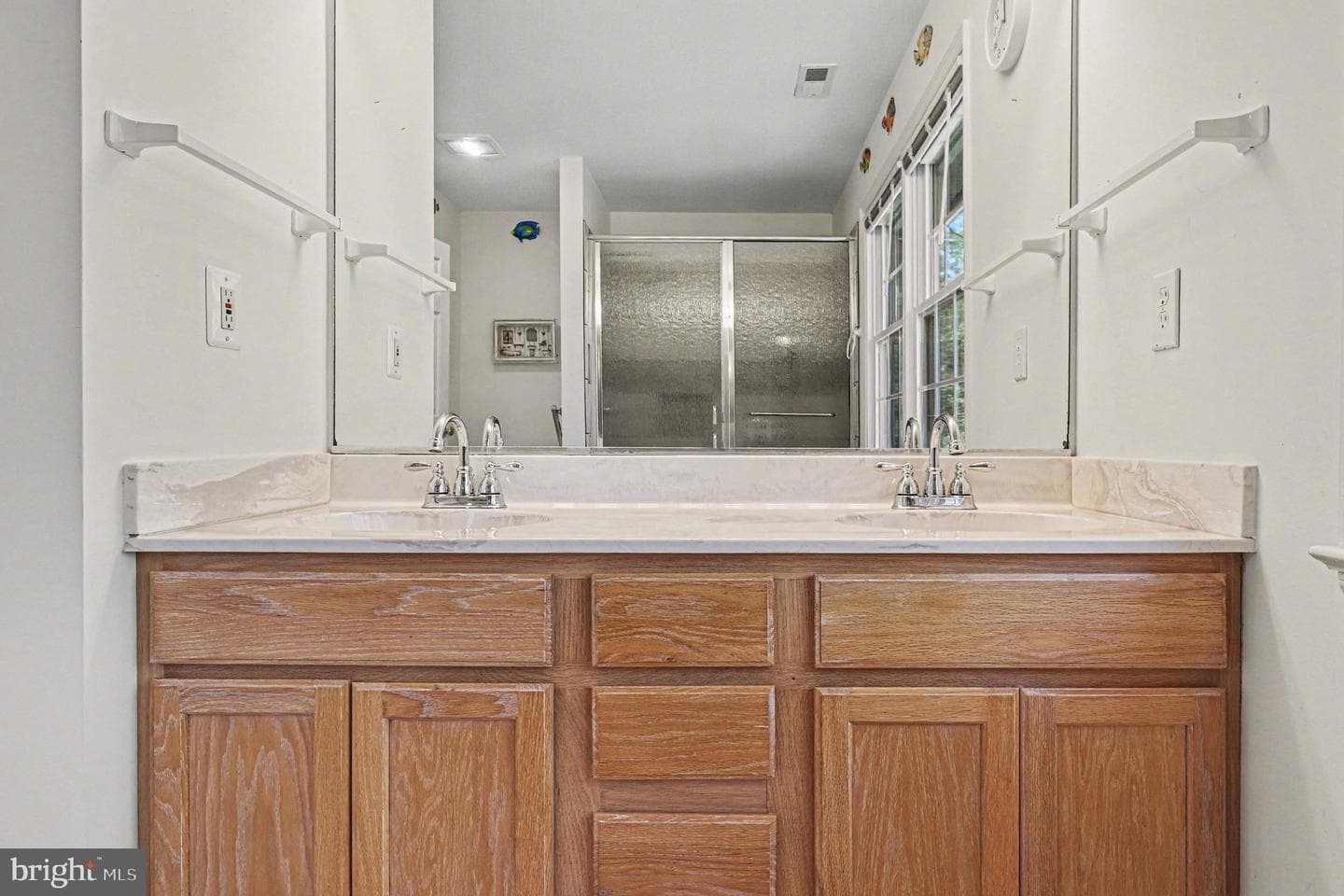 24 Simmons Cove photo 22