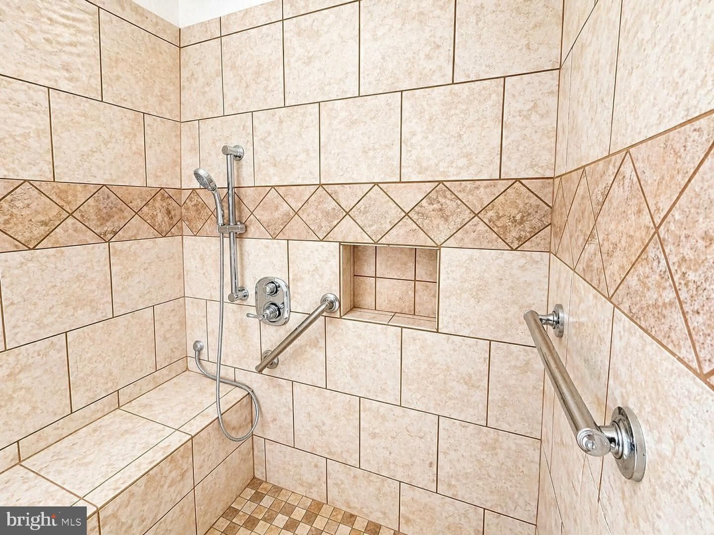 24 Simmons Cove photo 29