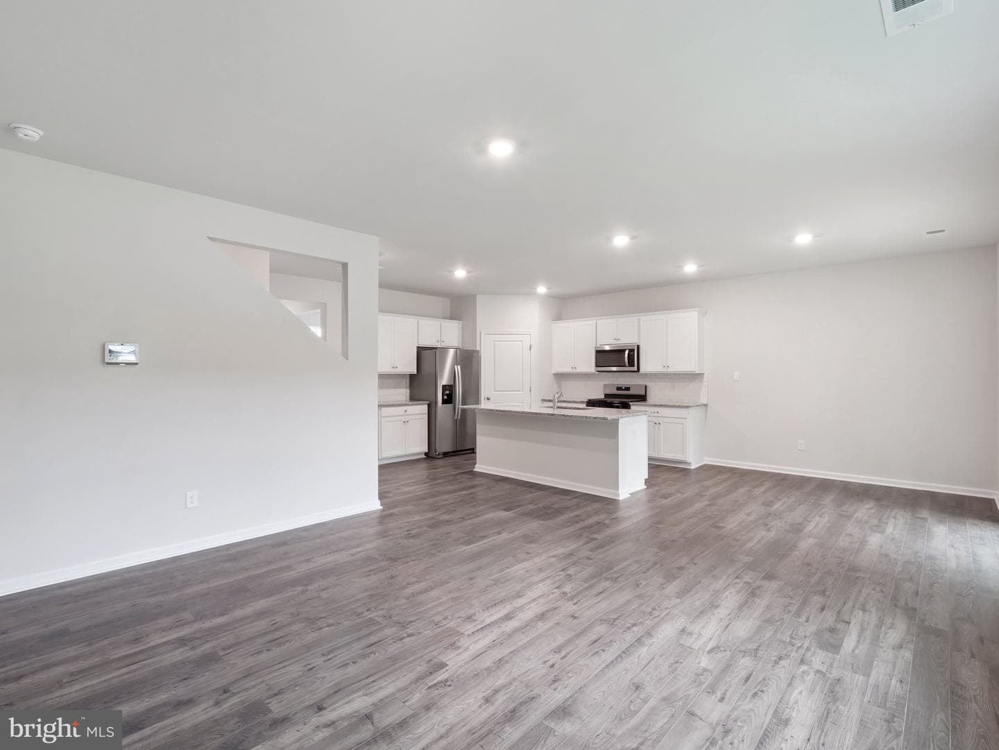 6262 Sterling Way photo 8