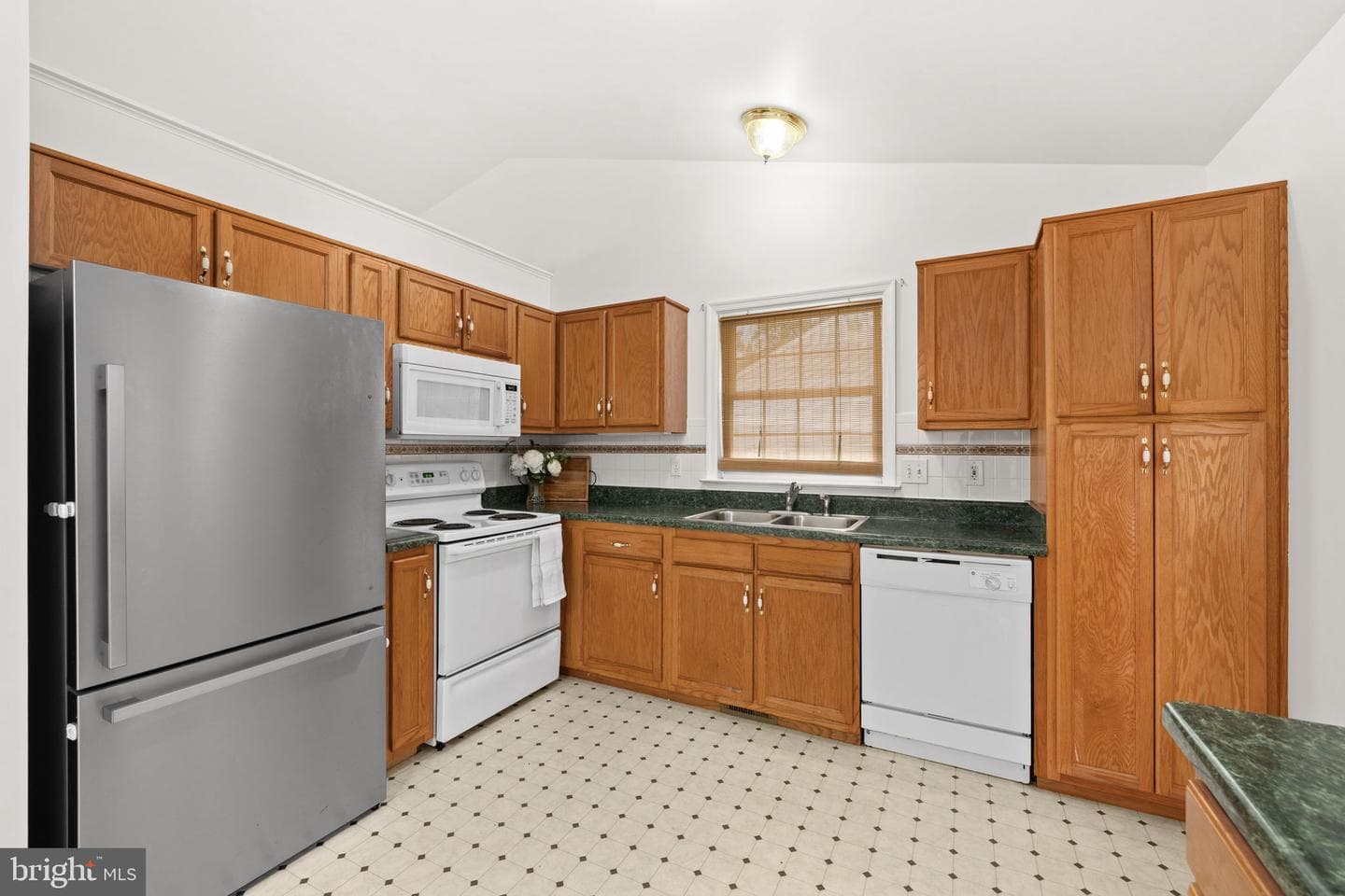 622 Welsh Drive photo 7
