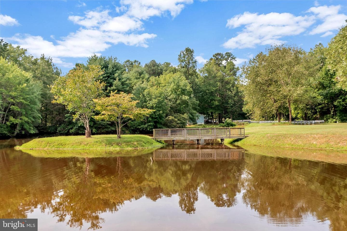 68 Albertson Court photo 29