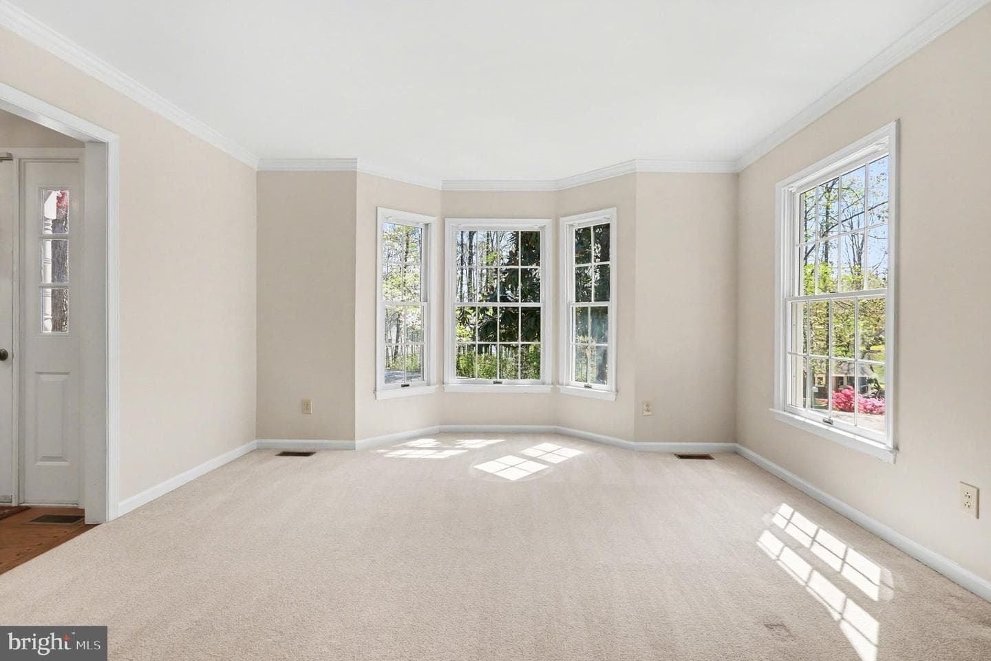 999 Lake Heritage Drive photo 17