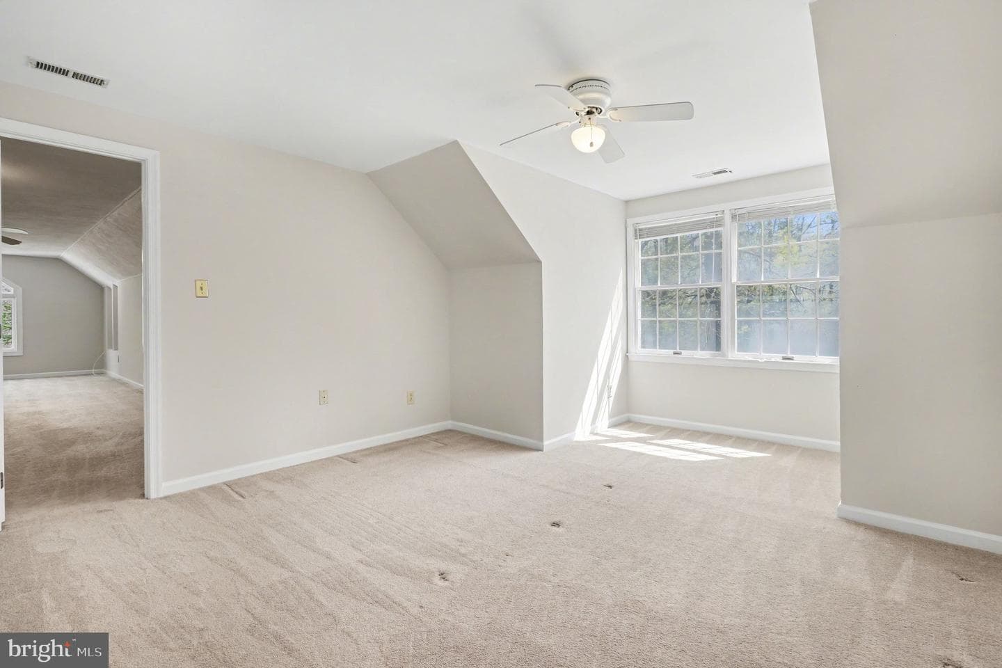 999 Lake Heritage Drive photo 30