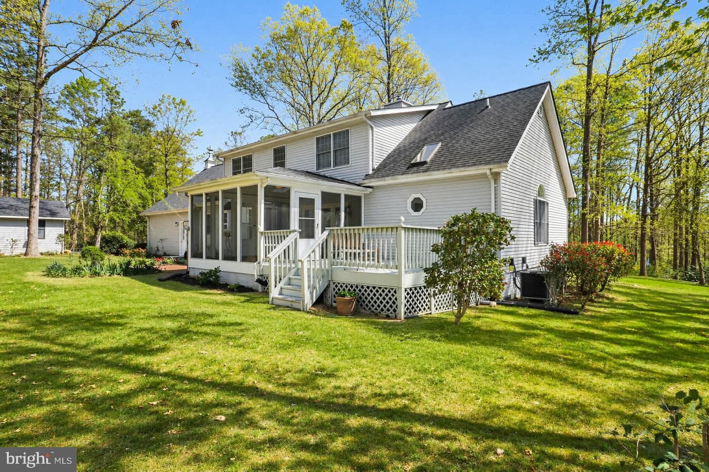 999 Lake Heritage Drive photo 44