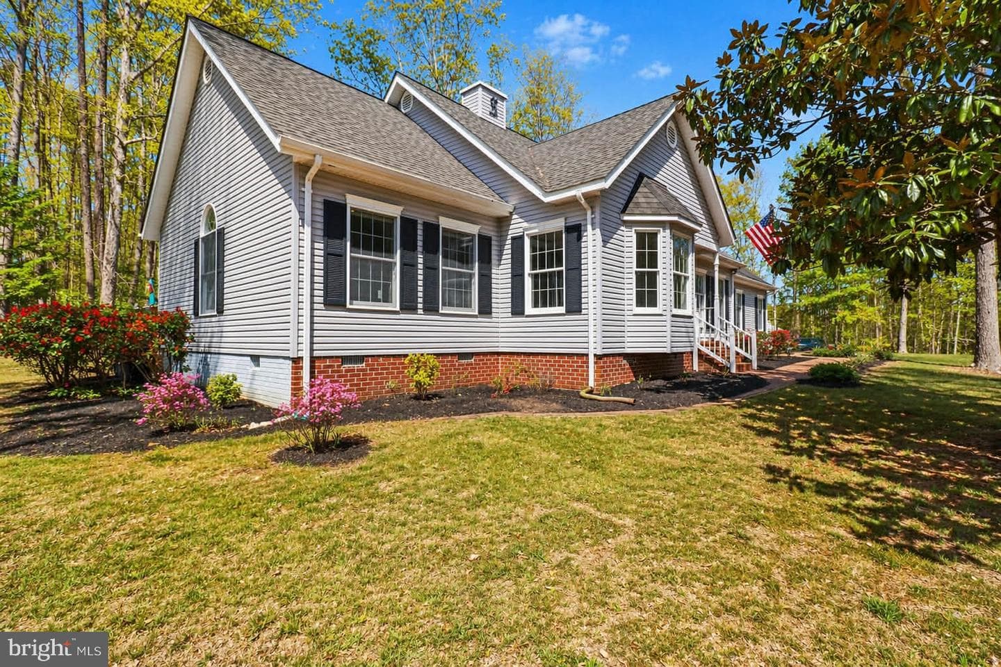 999 Lake Heritage Drive photo 6