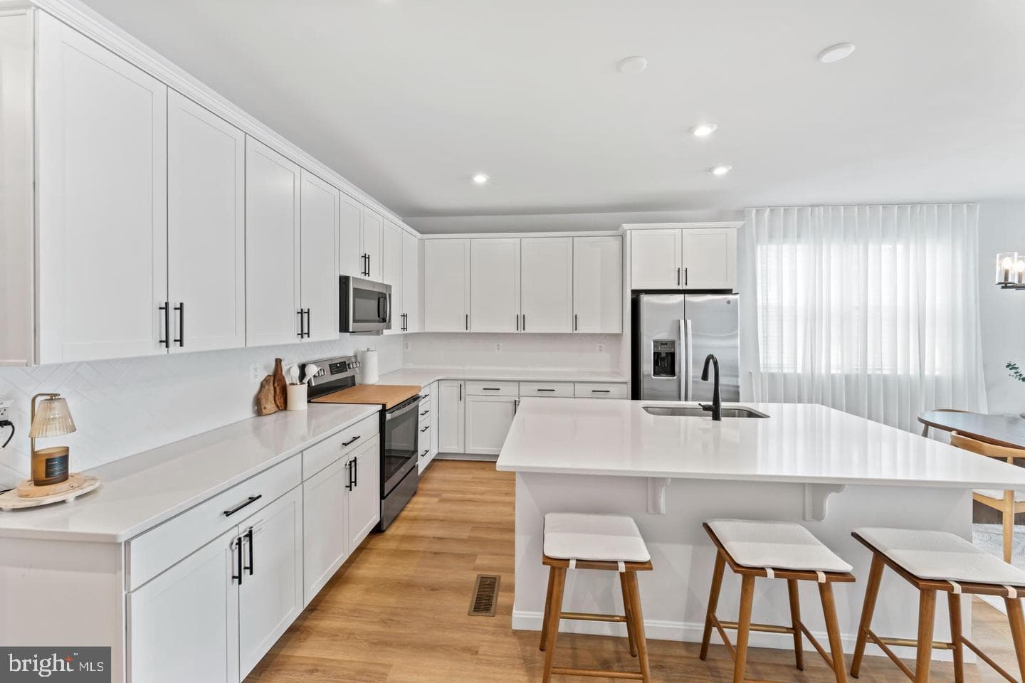 7135 State Way photo 8