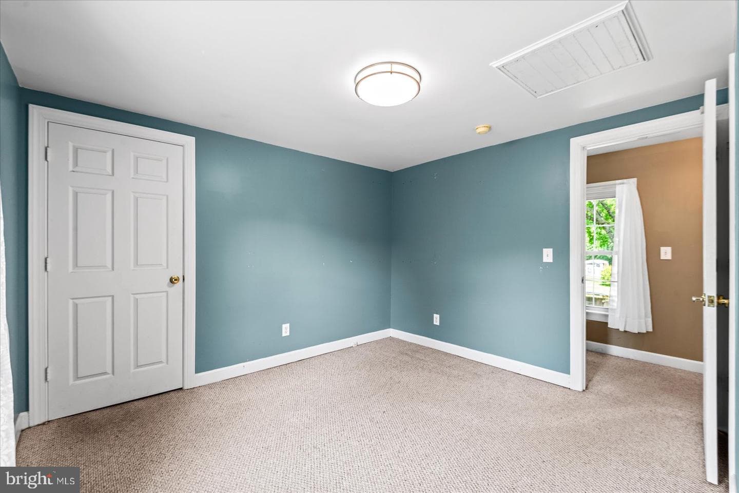 11456 Chesterfield Road photo 38