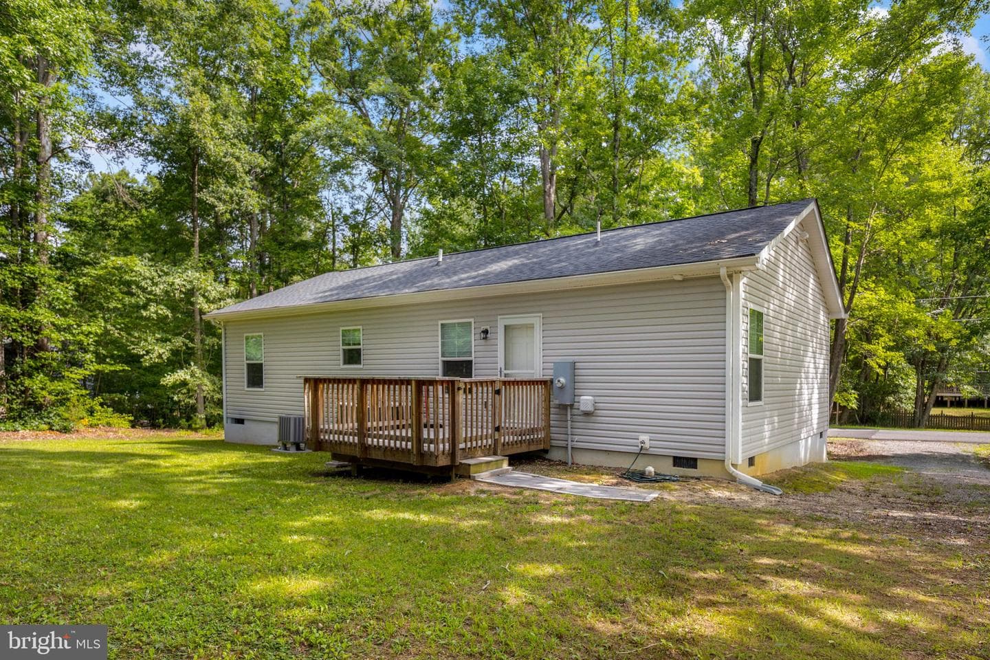 127 Bunker Hill Drive photo 29