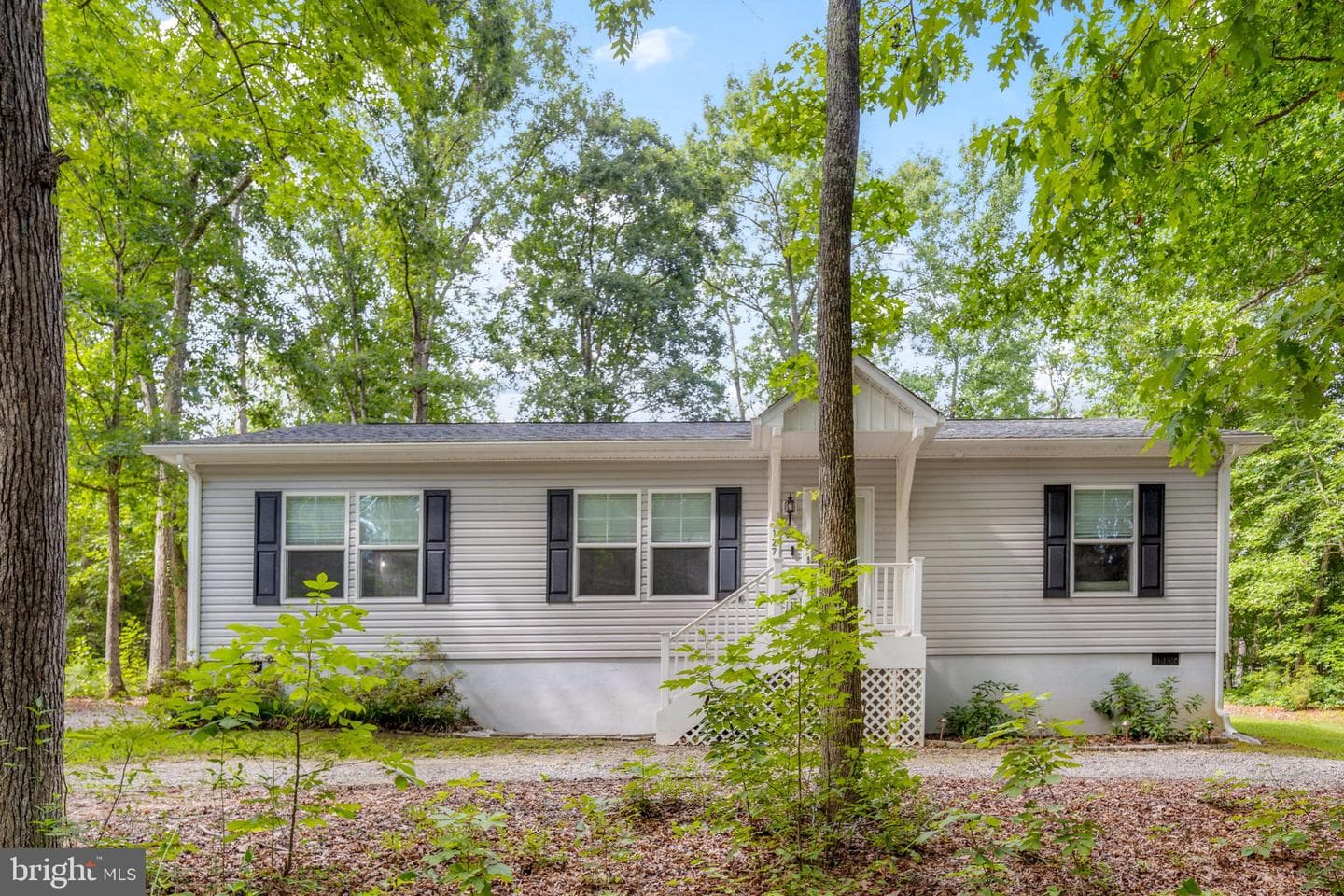 127 Bunker Hill Drive photo 6