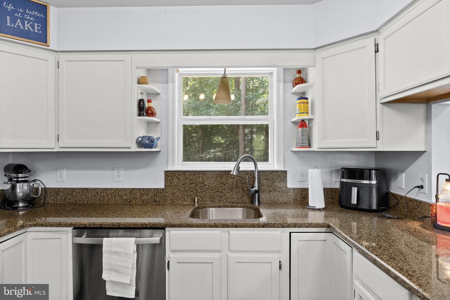 71 Lake Caroline Drive photo 15