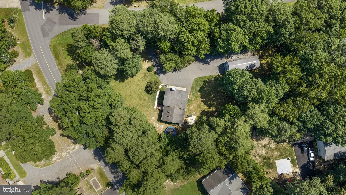 71 Lake Caroline Drive photo 42