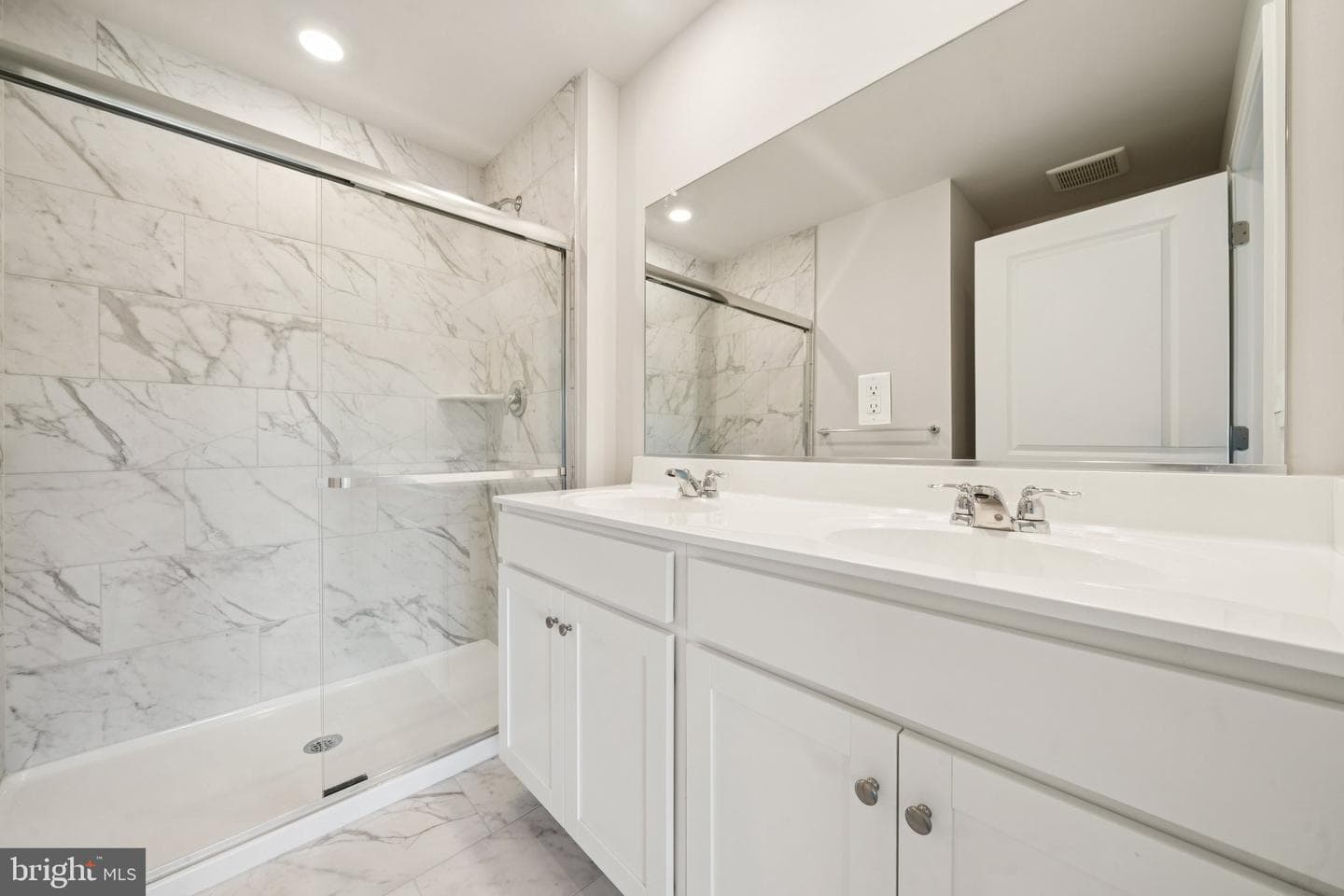 17456 Clark And York Street photo 22