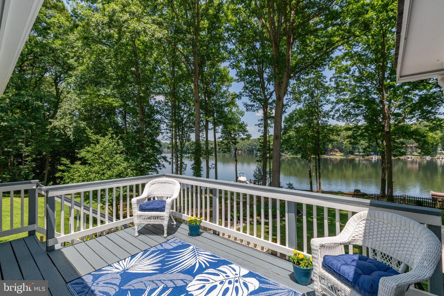 280 Lake Caroline Drive photo 14