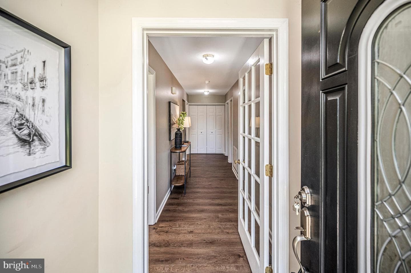 306 Crump Drive photo 14