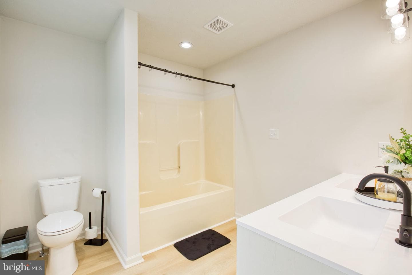 276 Devon Drive photo 14