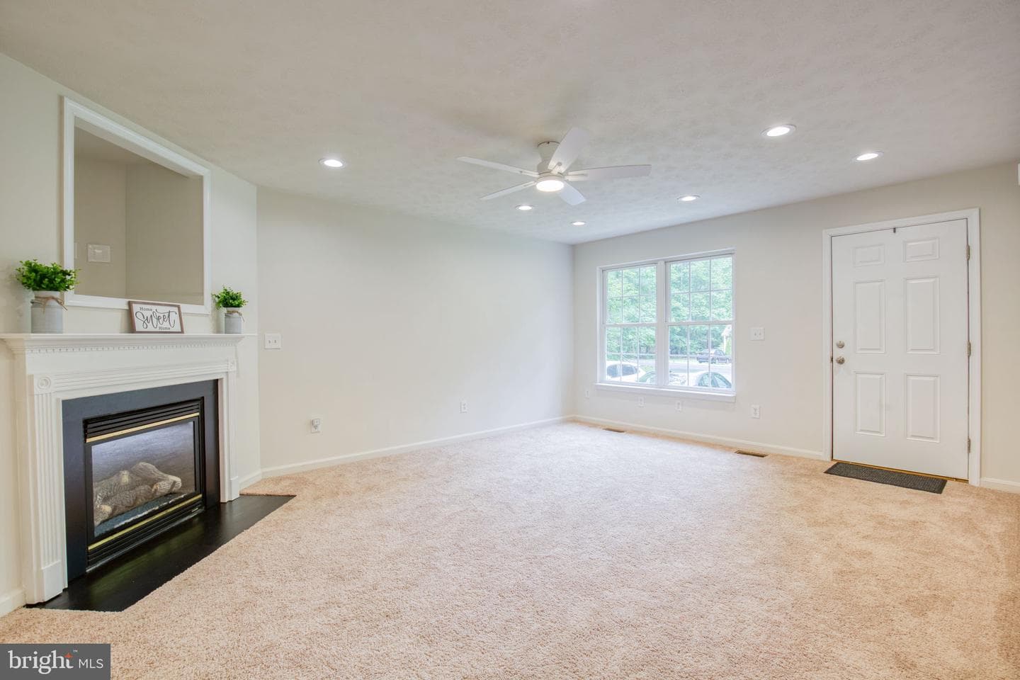 276 Devon Drive photo 4