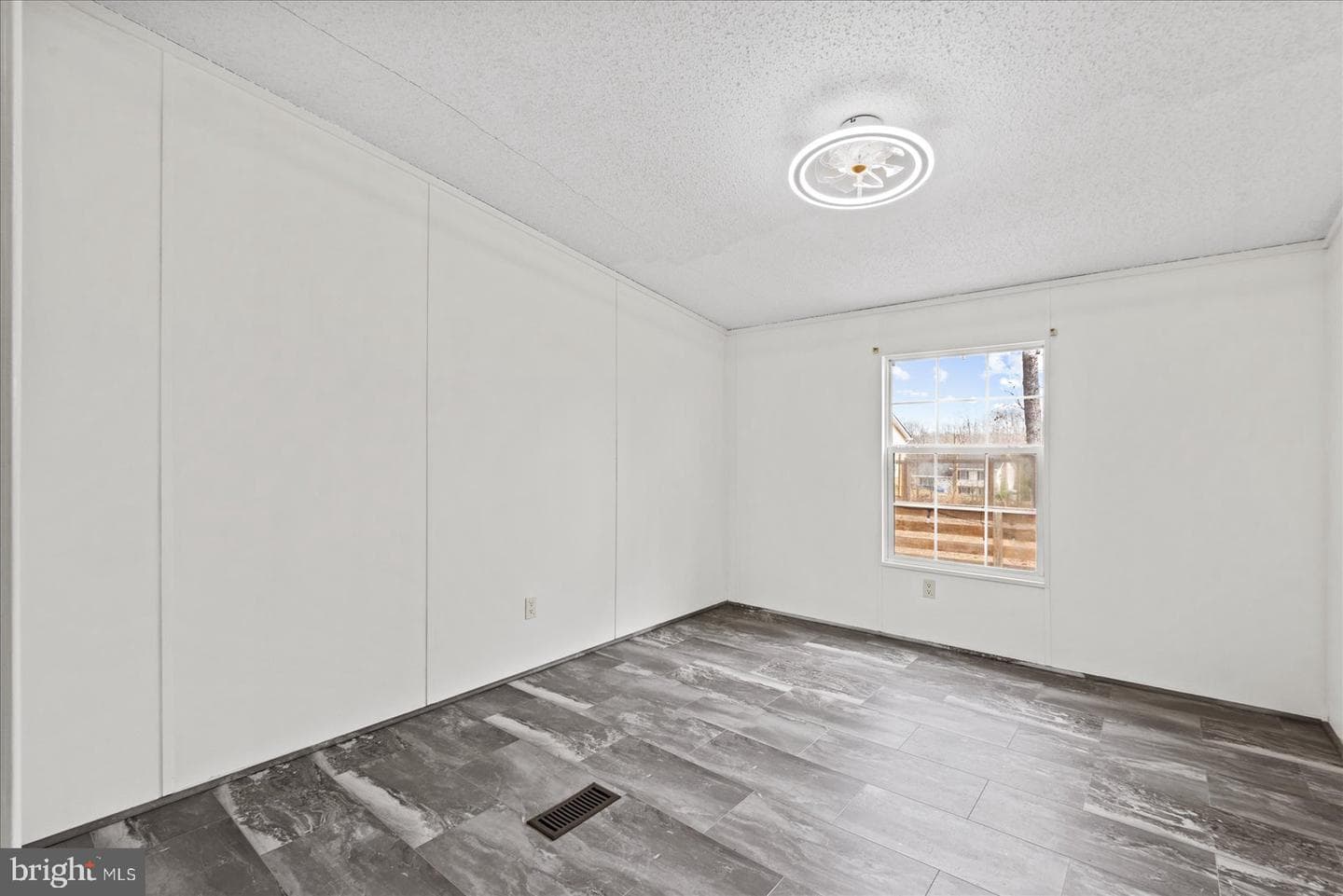 26271 Dogwood Drive photo 15