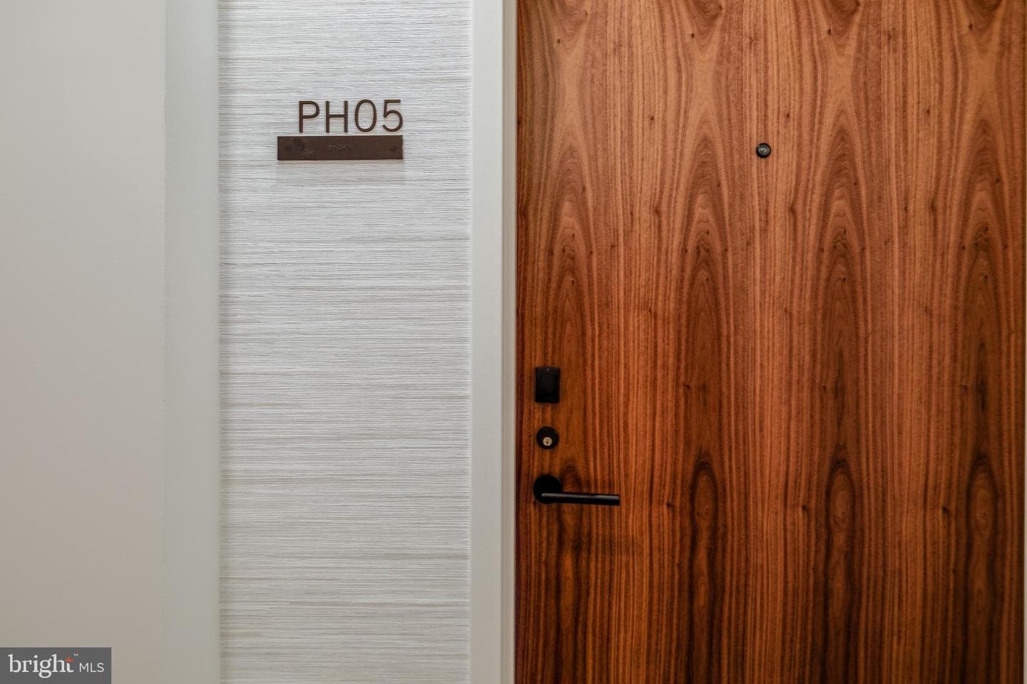 255 W. Falls Station Boulevard #ph5 photo 4