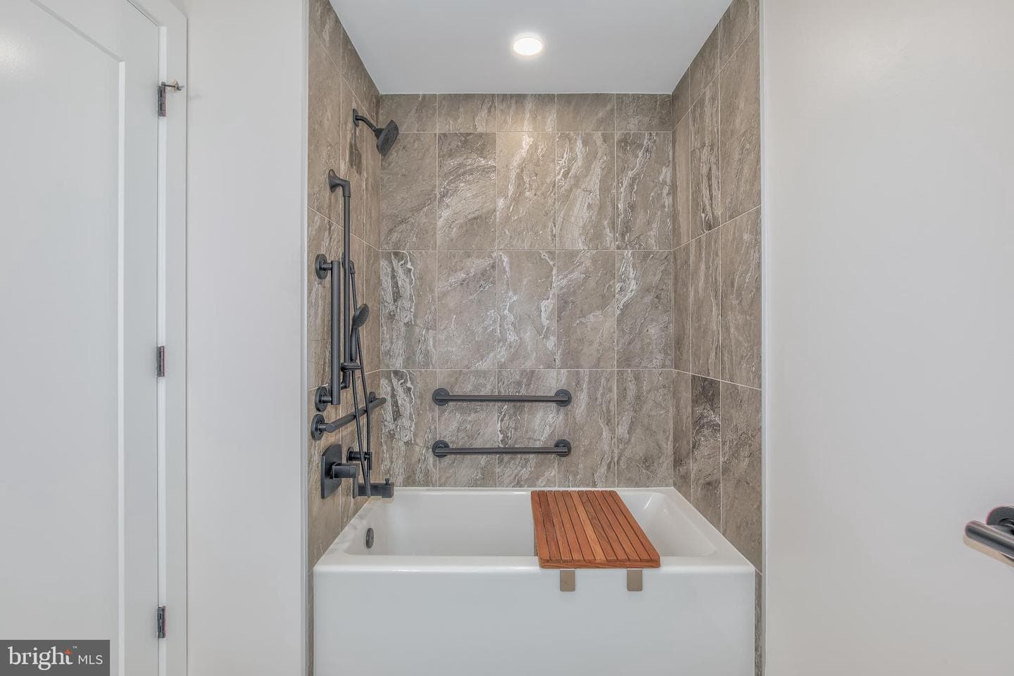 255 W. Falls Station Boulevard #414 photo 15