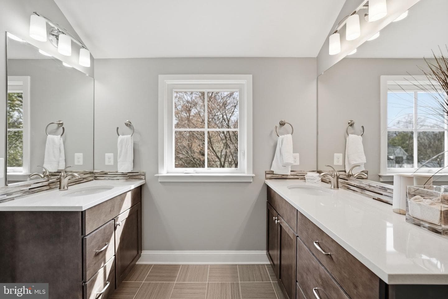 510 Anne Street photo 49