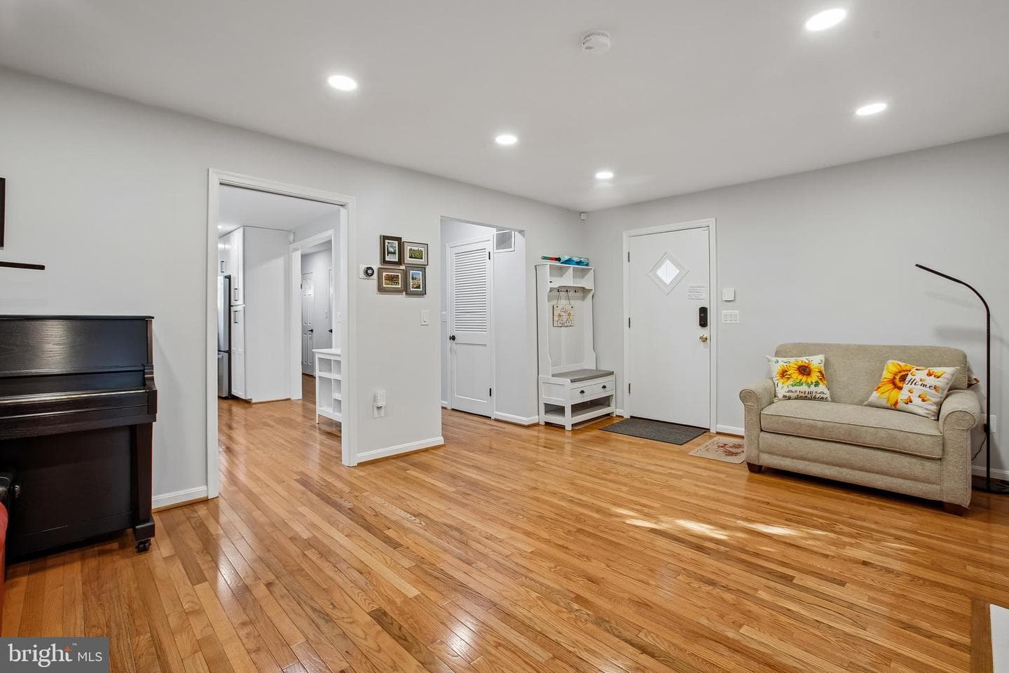 500 Little Falls Street photo 20
