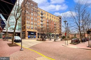 444 W Broad St photo 36