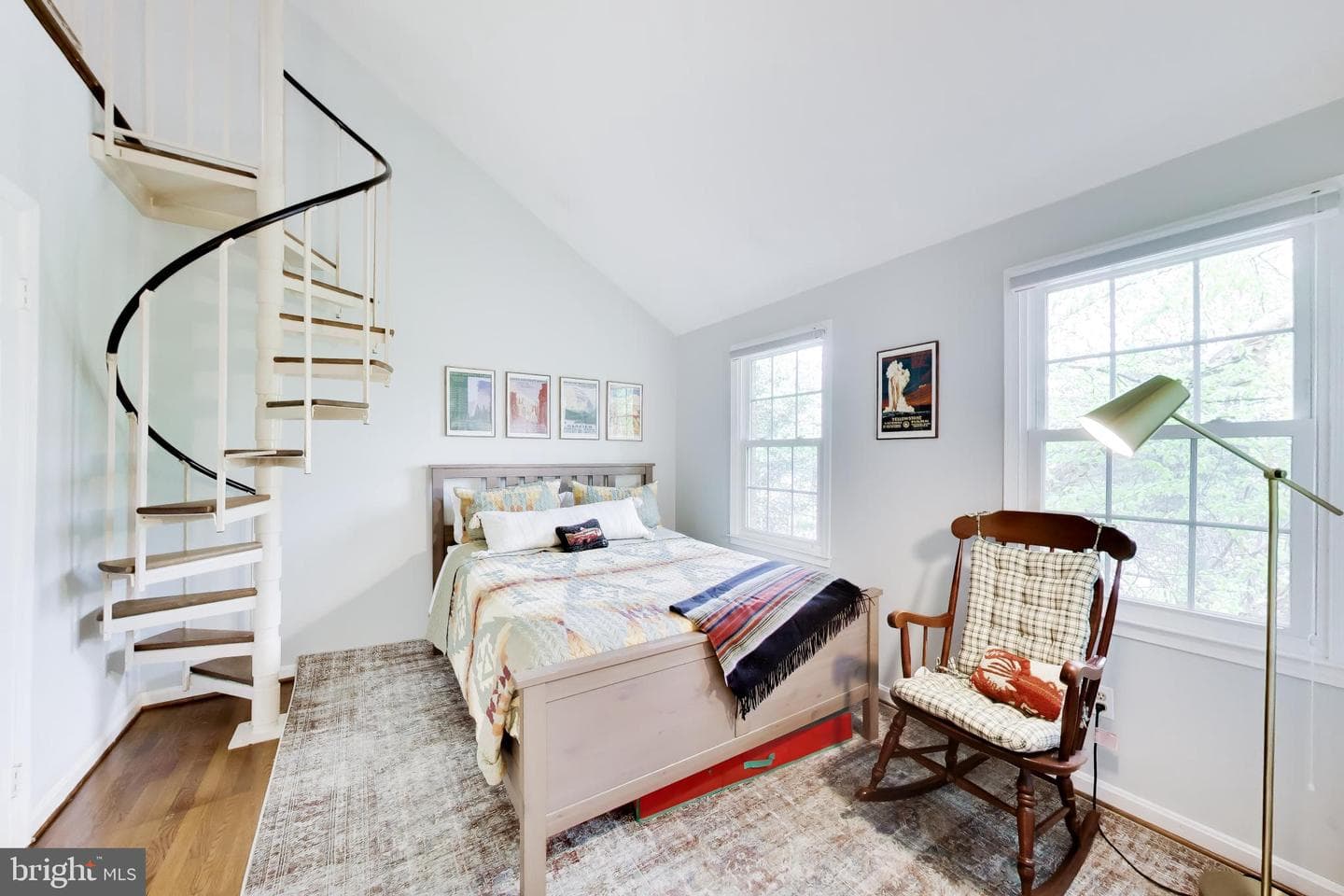 115 Great Falls Street photo 20