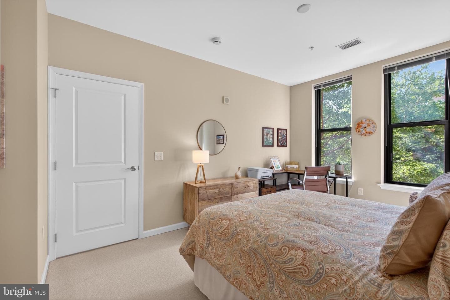 444 W Broad Street #230 photo 17
