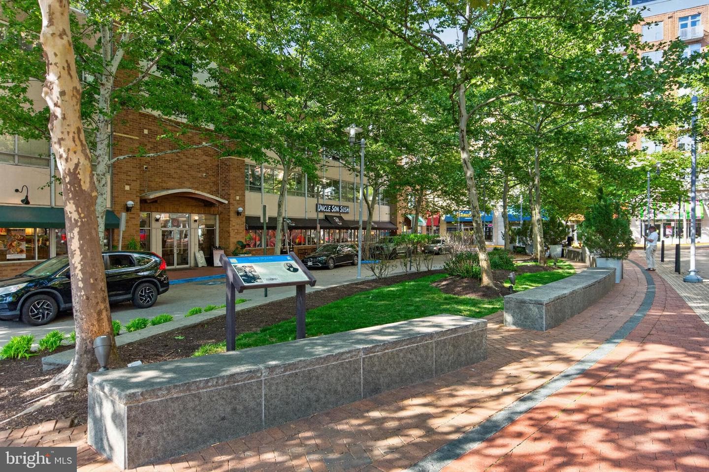 444 W Broad Street #230 photo 35