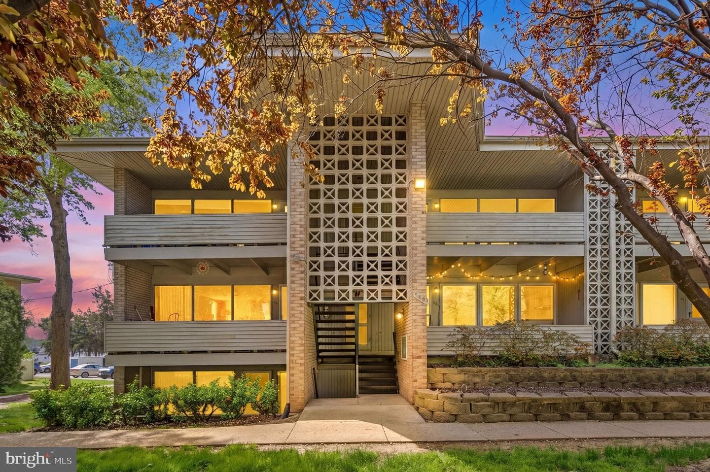 124 Haycock Road #c-2, Falls Church