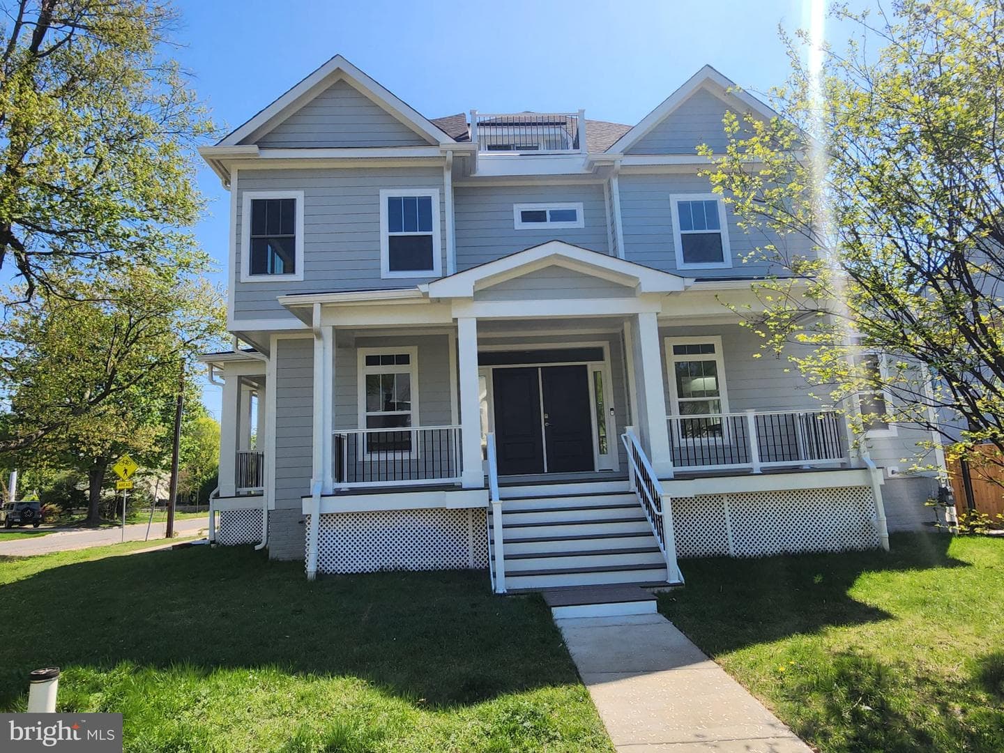 309 N Spring Street photo 3