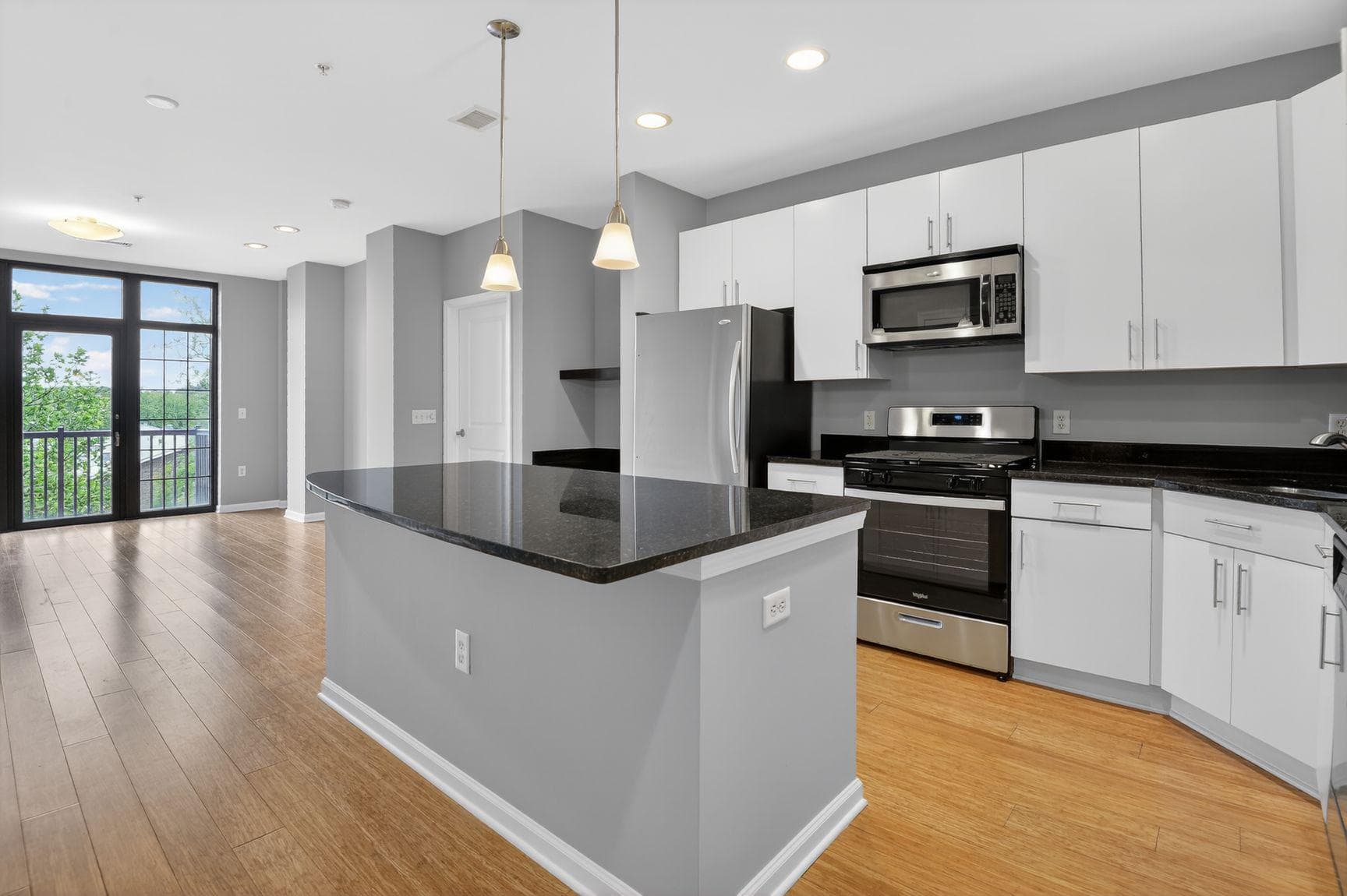 444 W Broad Street #428 photo 2
