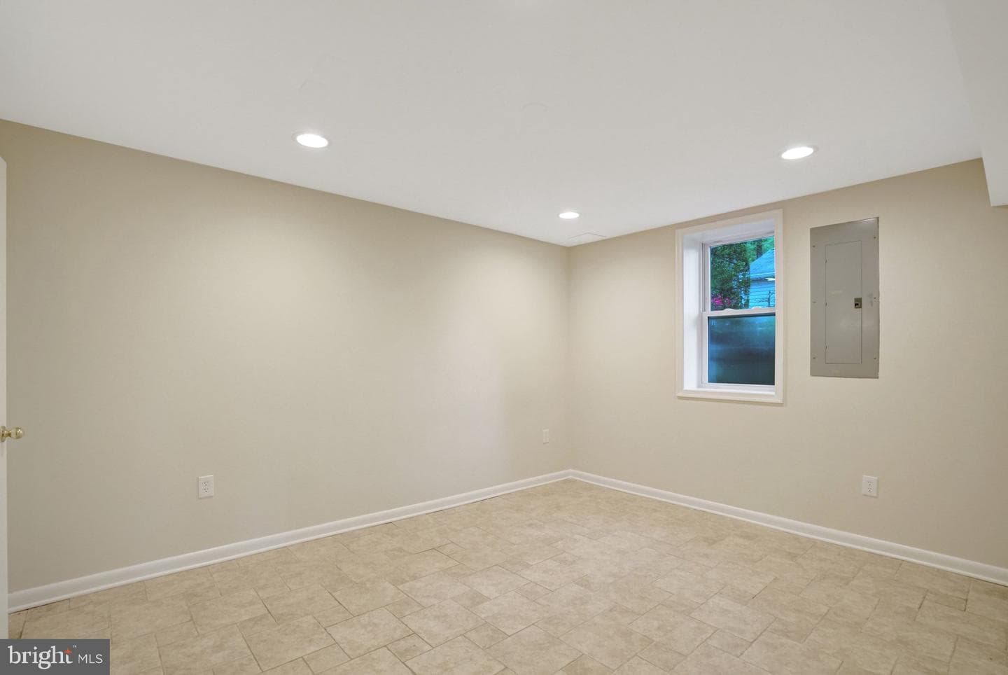 105 Poplar Drive photo 33