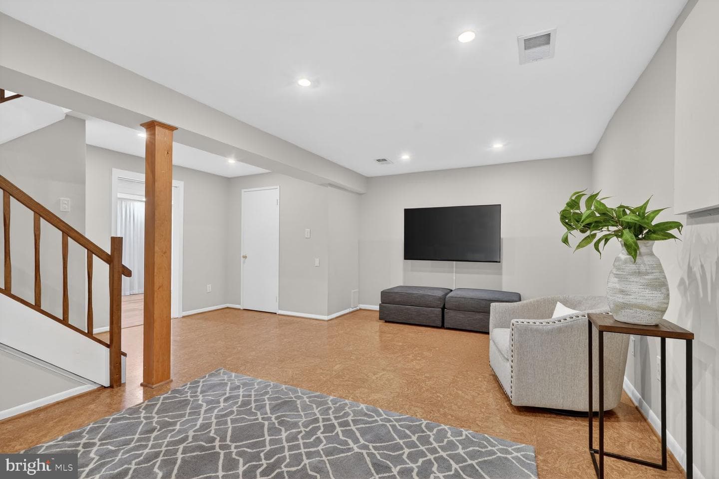 307 Gundry Drive photo 26