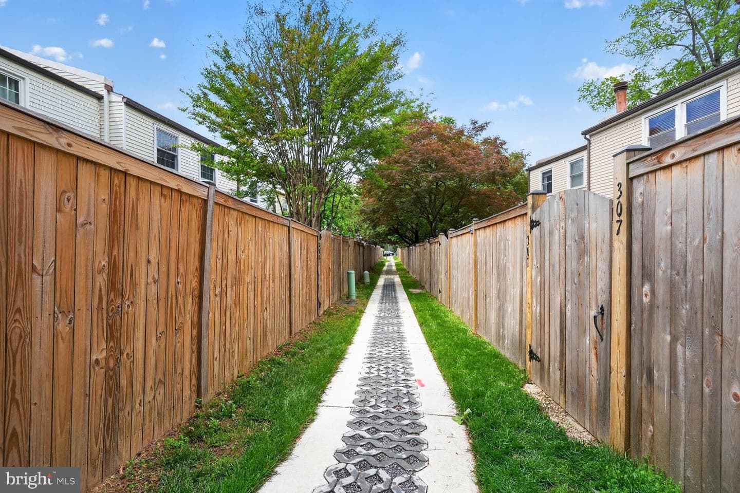 307 Gundry Drive photo 34