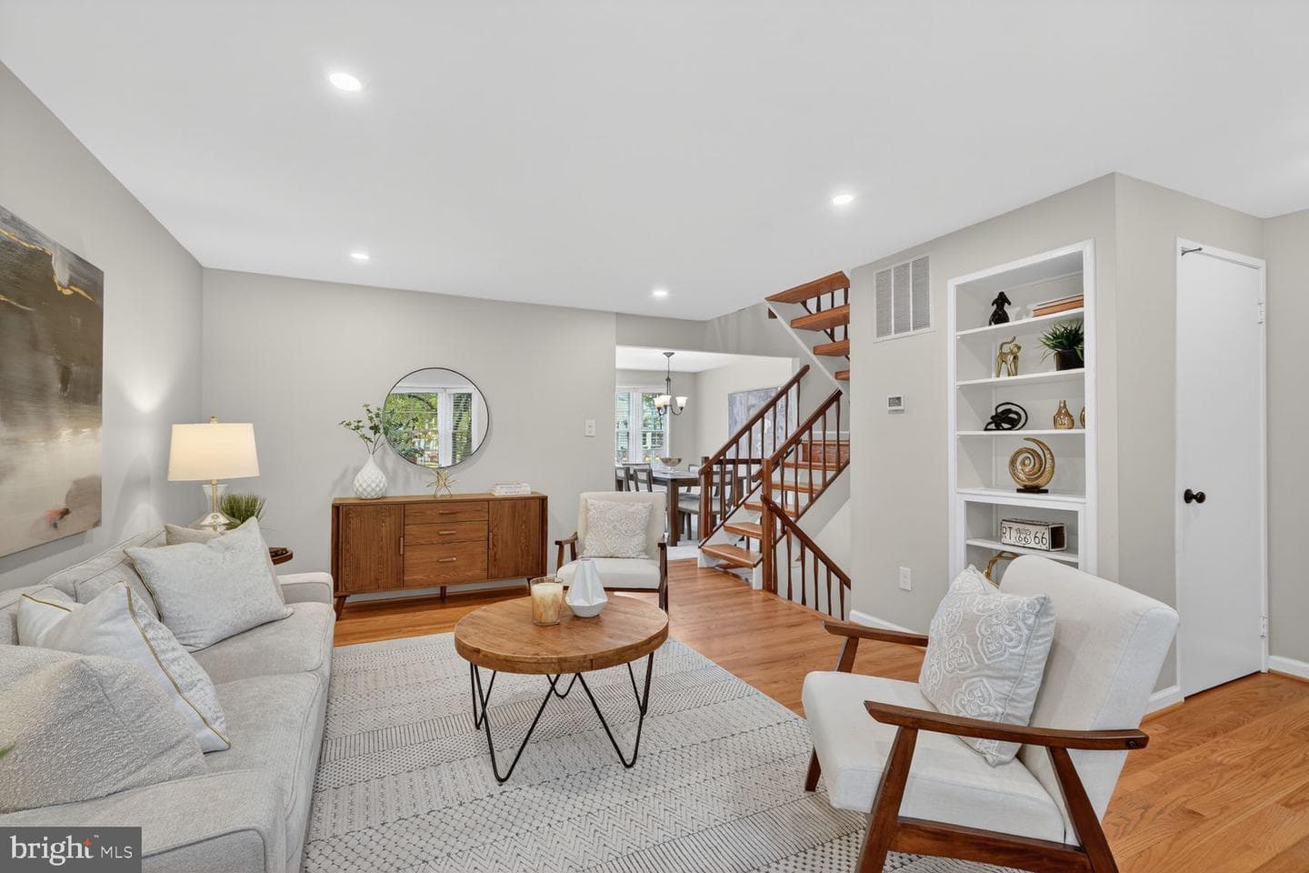 307 Gundry Drive photo 9