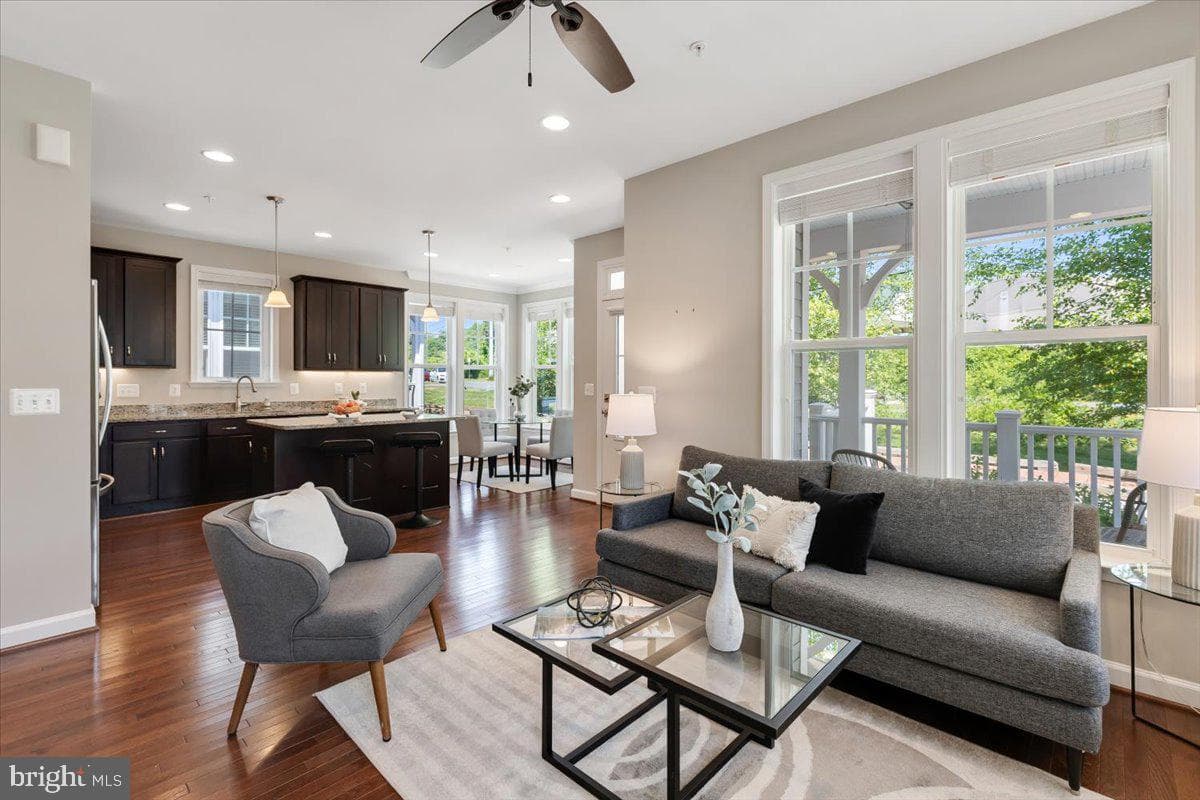 1022 Railroad Avenue #4 photo 3
